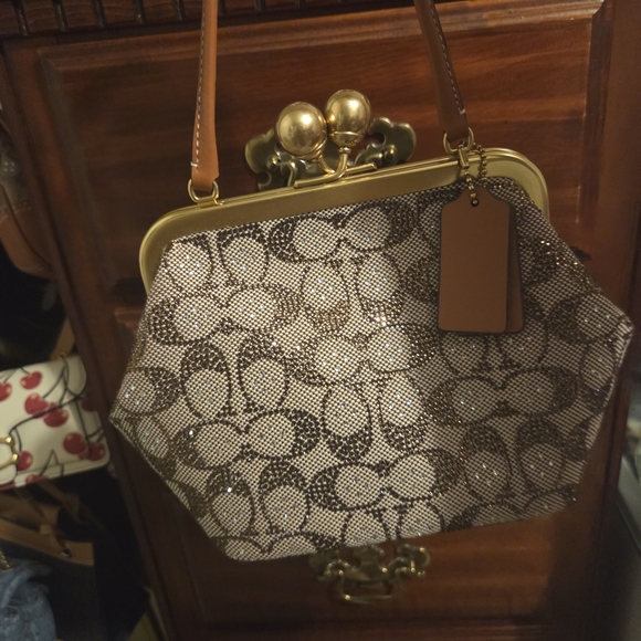 Coach Tan and Gold Hexagonal Clutch - Picture 4 of 4